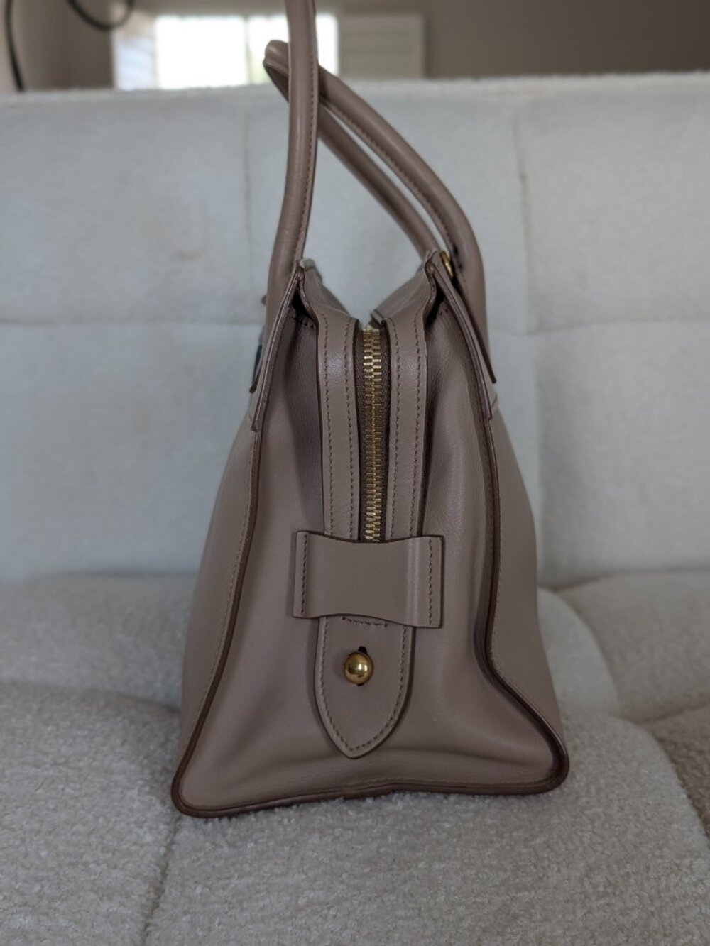 Prada Saffiano Tote - Picture 10 of 16